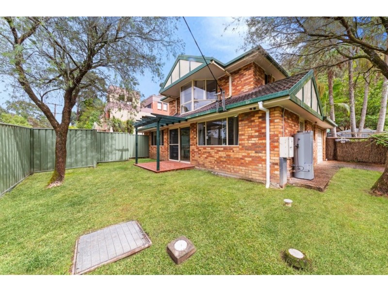 1/51 Henry Parry Drive, Gosford NSW 2250