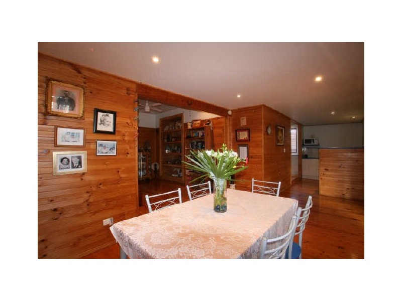 East Gosford NSW 2250