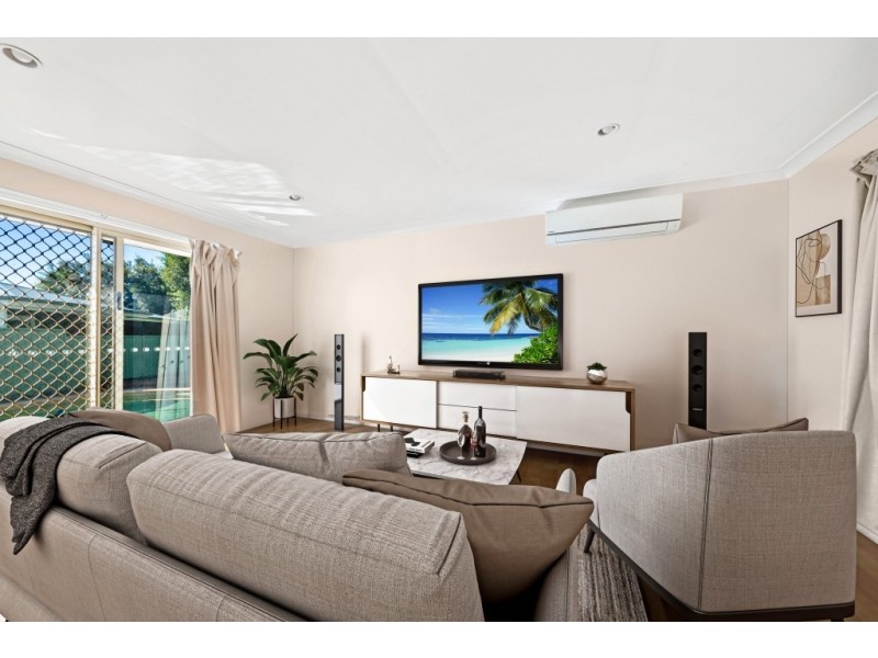 15 Bel Hilton Court, West Gosford NSW 2250