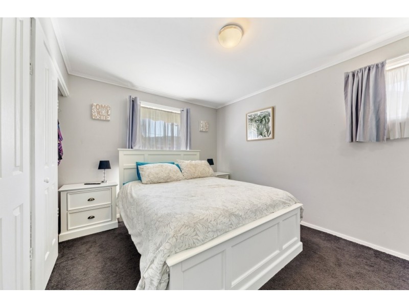 15 Bel Hilton Court, West Gosford NSW 2250