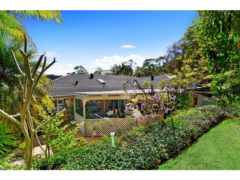 9 Drumalbyn Close, Wyoming NSW 2250