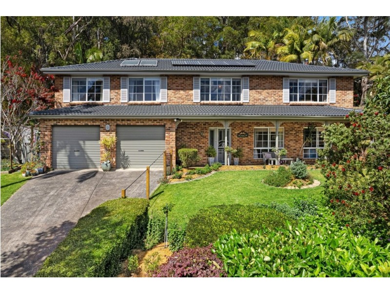 9 Drumalbyn Close, Wyoming NSW 2250