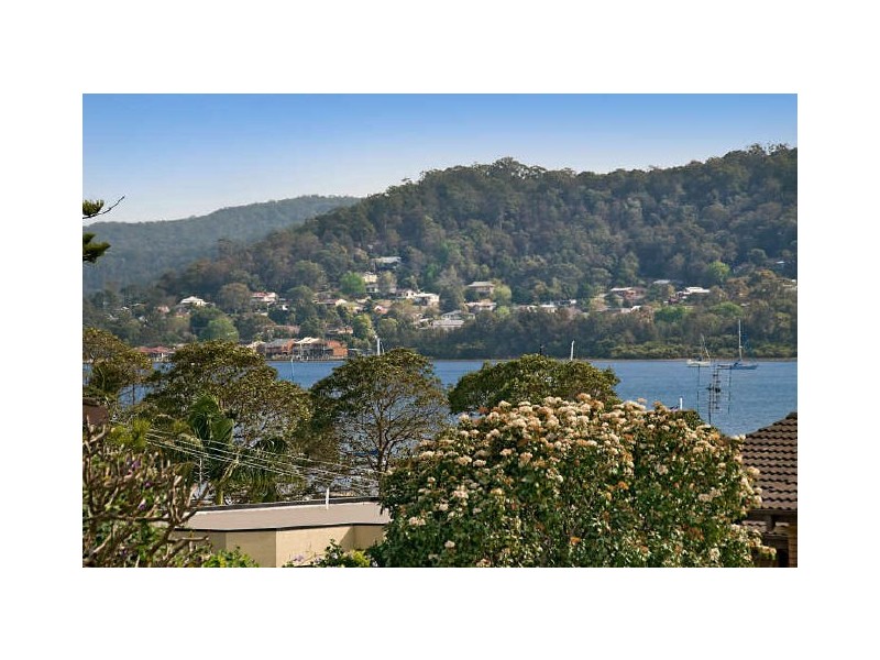 Point Frederick NSW 2250