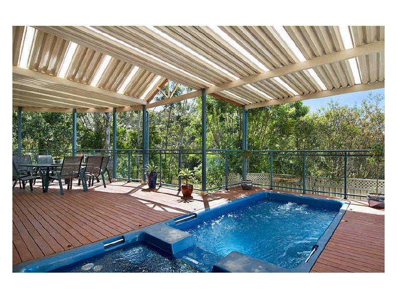 6 Watergum Place, Springfield NSW 2250