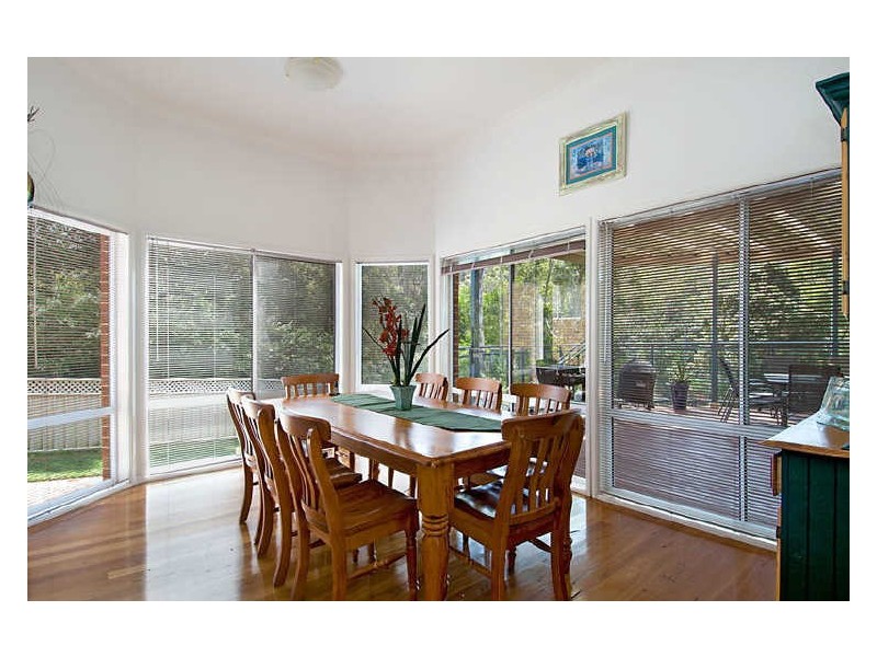 6 Watergum Place, Springfield NSW 2250