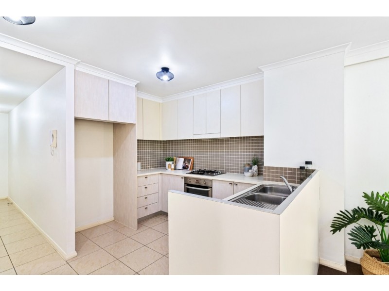 311/80 John Whiteway Drive, Gosford NSW 2250
