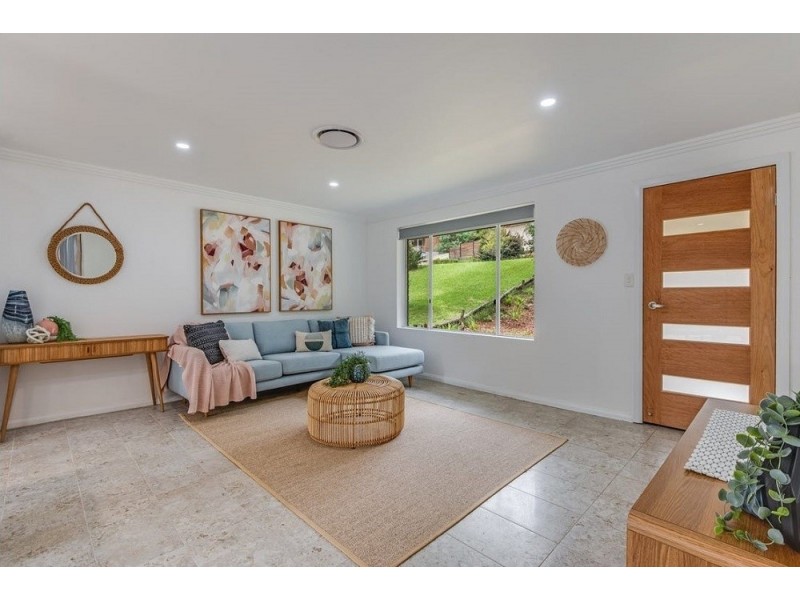 27 Blackbutt Street, Wyoming NSW 2250