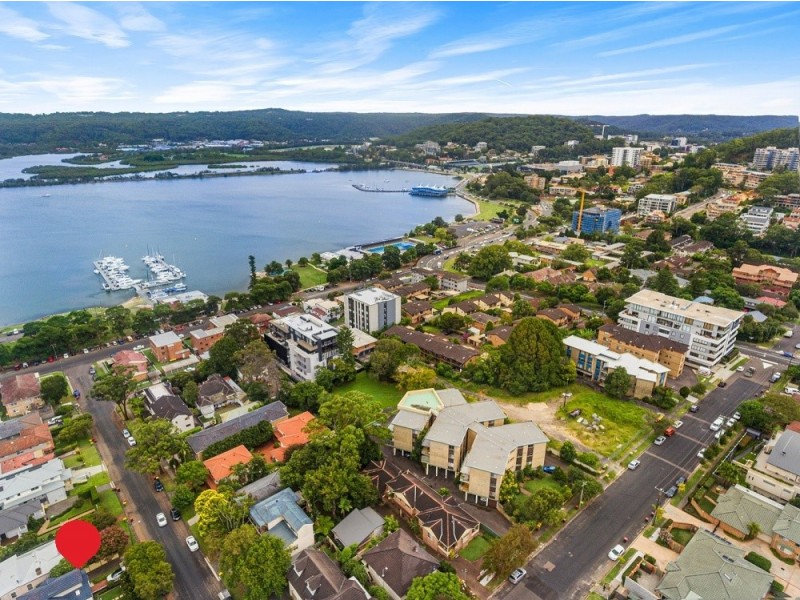 13 Duke Street, Point Frederick NSW 2250