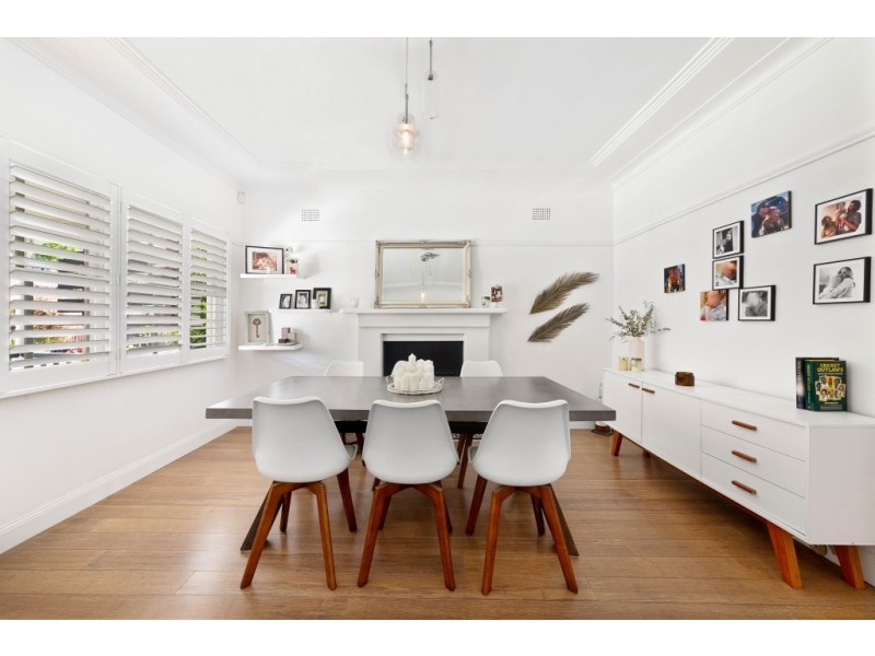 13 Duke Street, Point Frederick NSW 2250