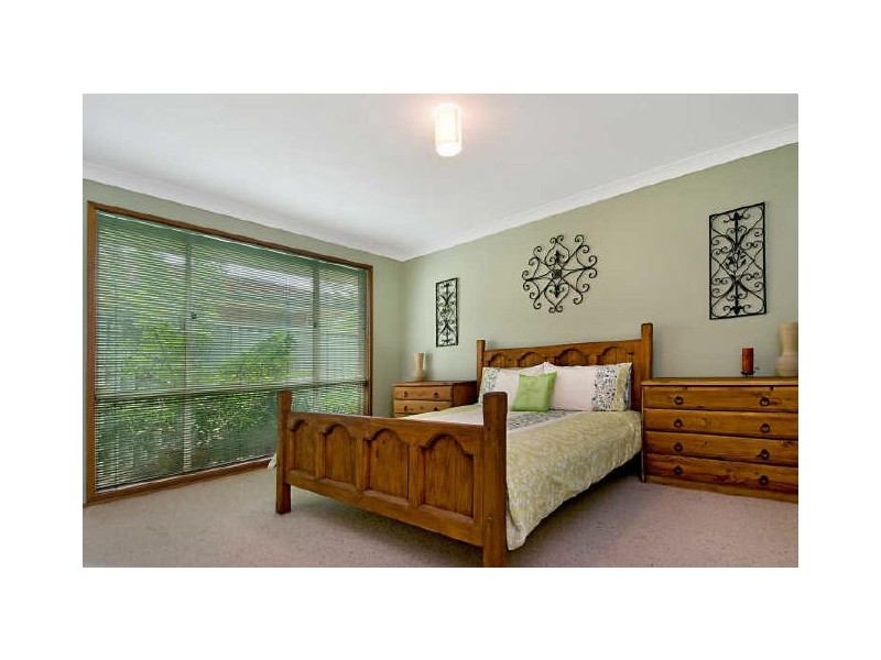 4 Bundeena Road, Glenning Valley NSW 2261