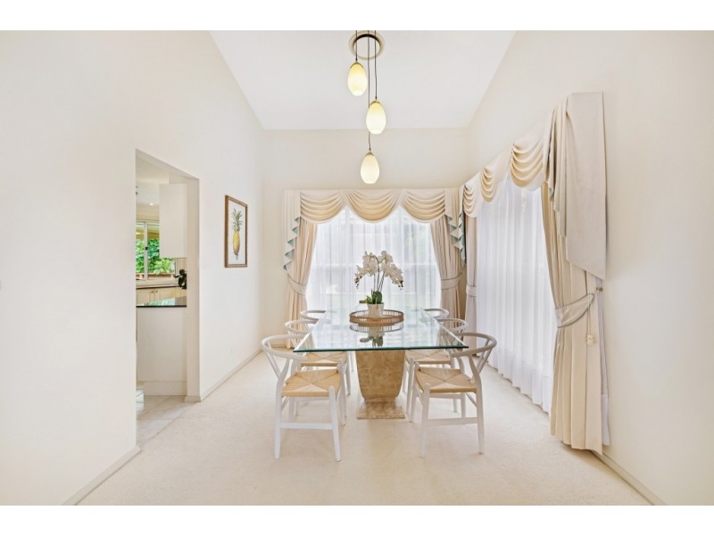 30 Meadow Road, Springfield NSW 2250