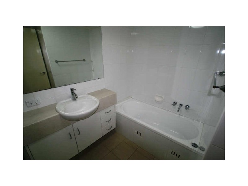 Point Frederick NSW 2250