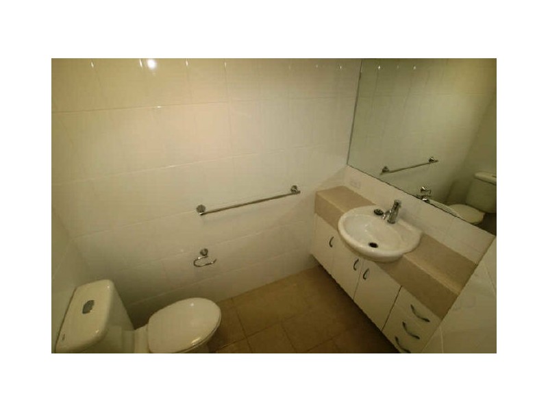 Point Frederick NSW 2250