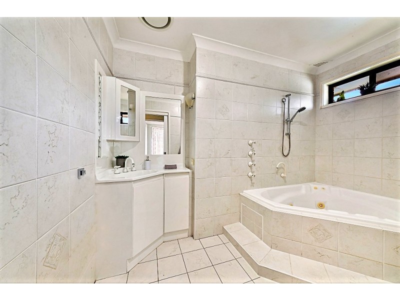 9 Woodside Terrace, Narara NSW 2250