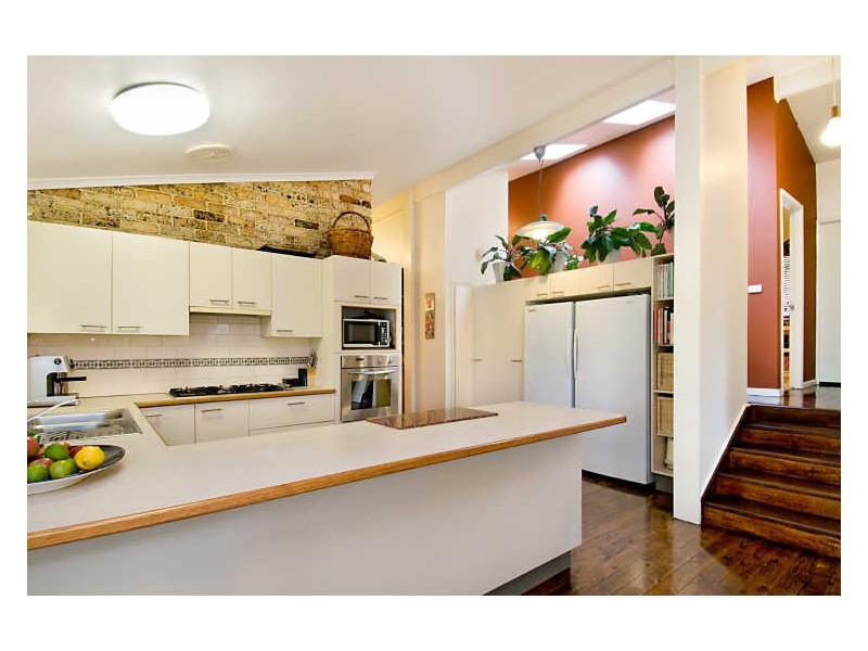 65 Bayview Avenue, East Gosford NSW 2250