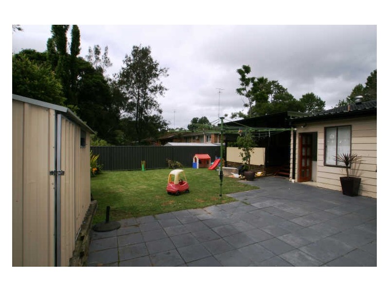 1 Willow Road, Springfield NSW 2250