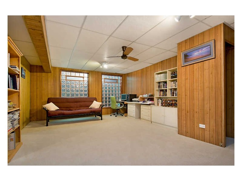 24 Marshdale Road, Springfield NSW 2250