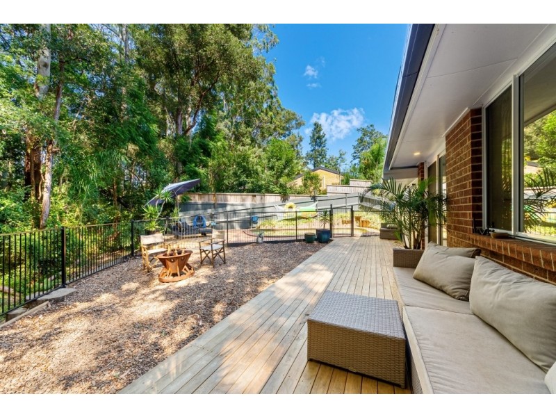18 Childs Close, Green Point NSW 2251