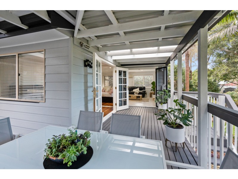 16 Woolard Road, Springfield NSW 2250