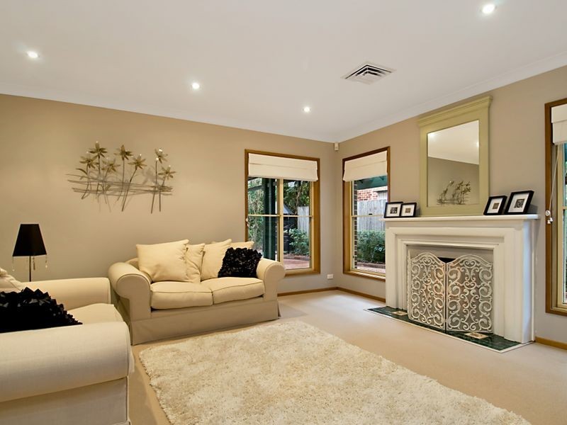 5 Moir Place, Green Point NSW 2251