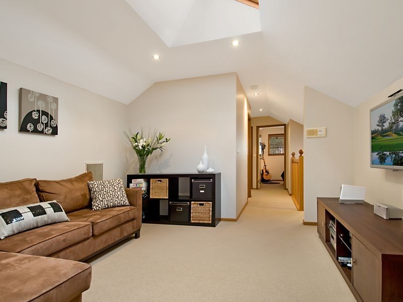 5 Moir Place, Green Point NSW 2251