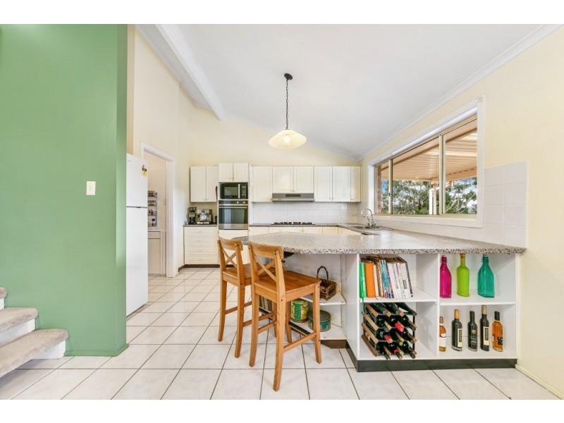 7 Walmsley Road, Ourimbah NSW 2258