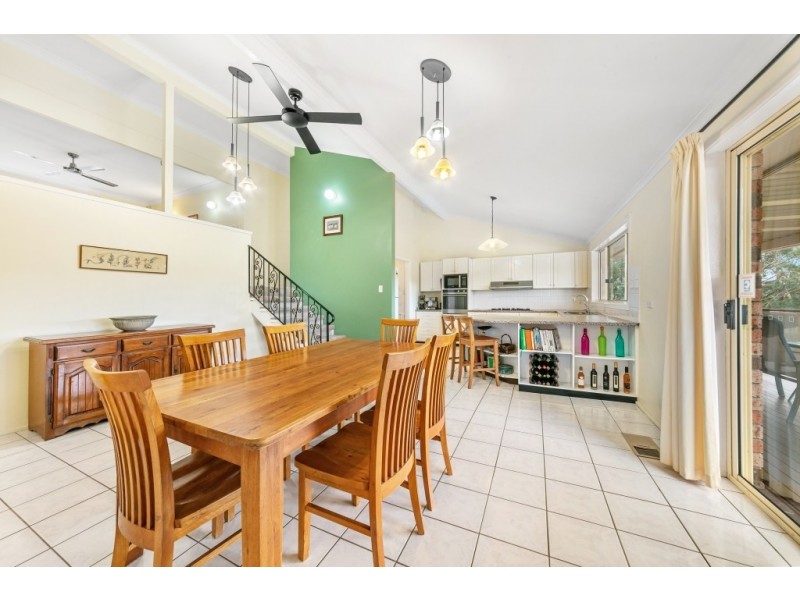 7 Walmsley Road, Ourimbah NSW 2258