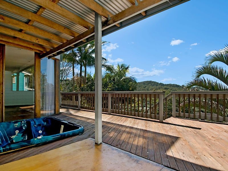 8 Alison Road, Springfield NSW 2250