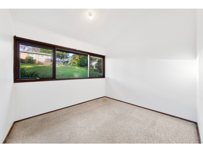 11 Joyce Avenue, Wyoming NSW 2250