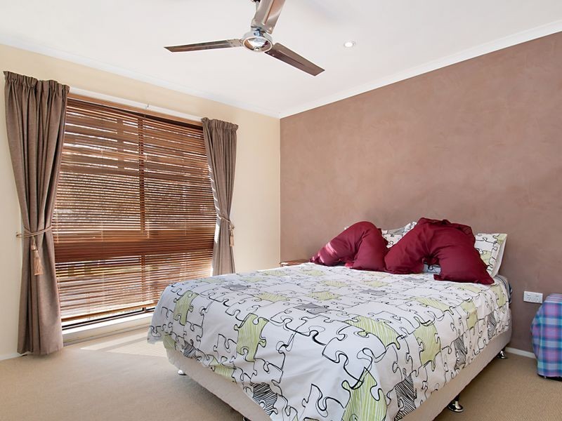 7 Enid Crescent, East Gosford NSW 2250