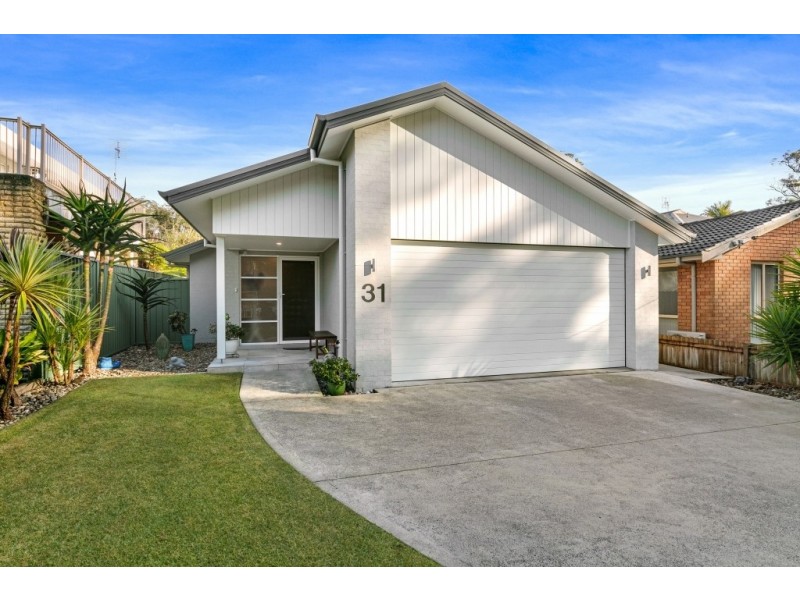 31 Kuburra Road, Erina NSW 2250