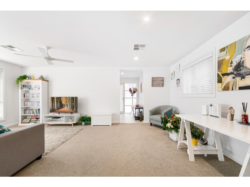 31 Kuburra Road, Erina NSW 2250