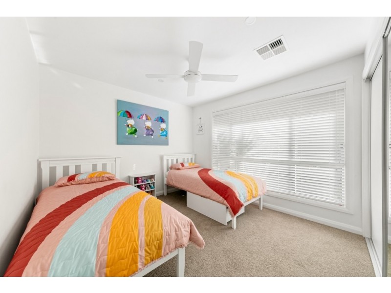 31 Kuburra Road, Erina NSW 2250