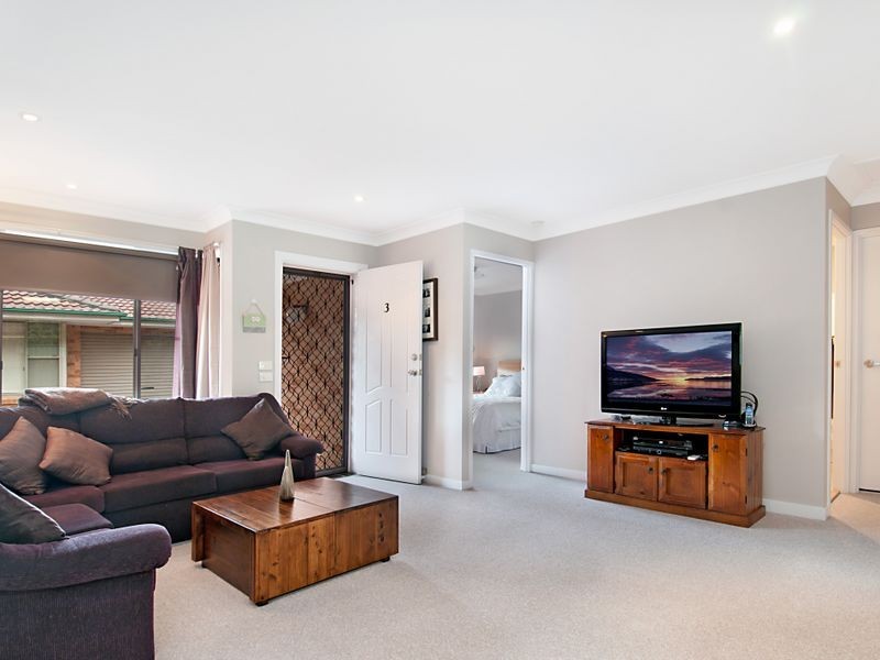 8 Cooinda Crescent, Narara NSW 2250