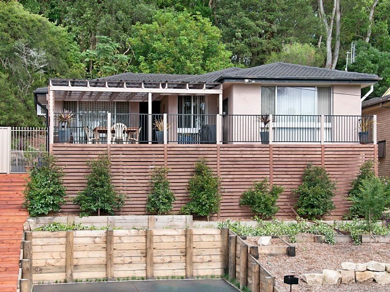 15 Brands Place, Lisarow NSW 2250