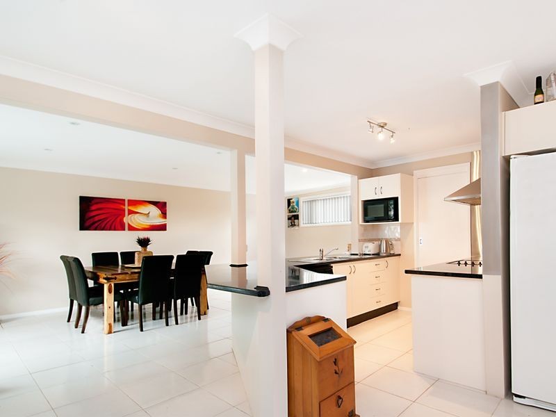 15 Brands Place, Lisarow NSW 2250