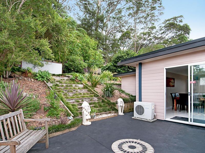 15 Brands Place, Lisarow NSW 2250