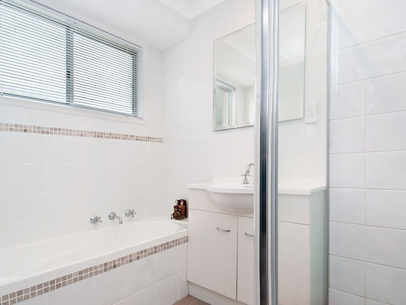 15 Brands Place, Lisarow NSW 2250