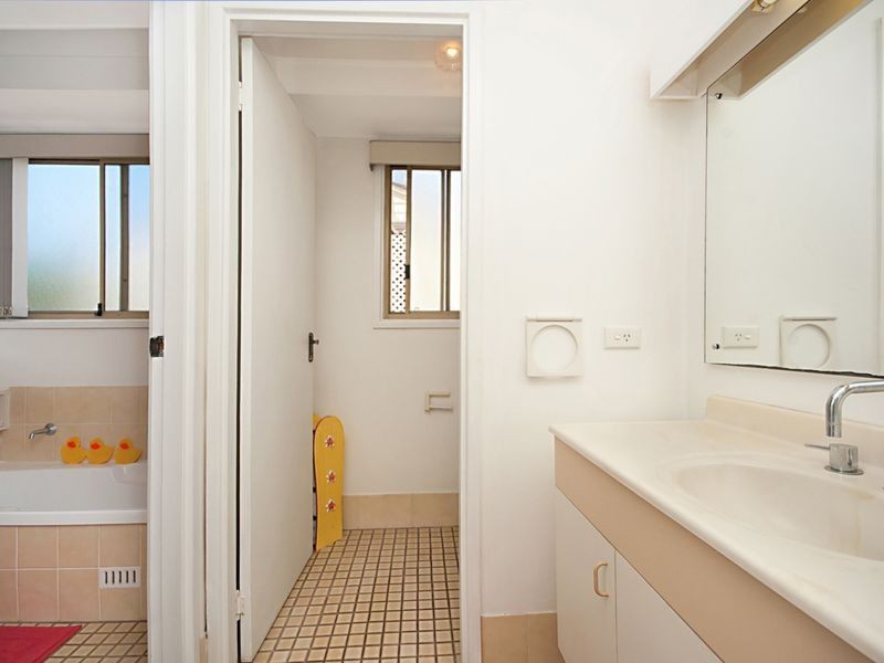 18 Milpera Road, Green Point NSW 2251