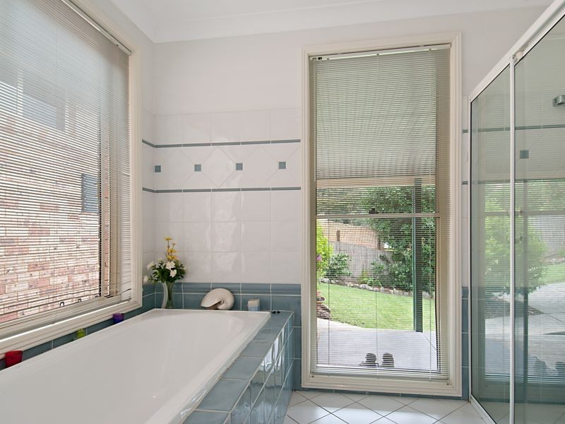 8 Lilac Close, Springfield NSW 2250