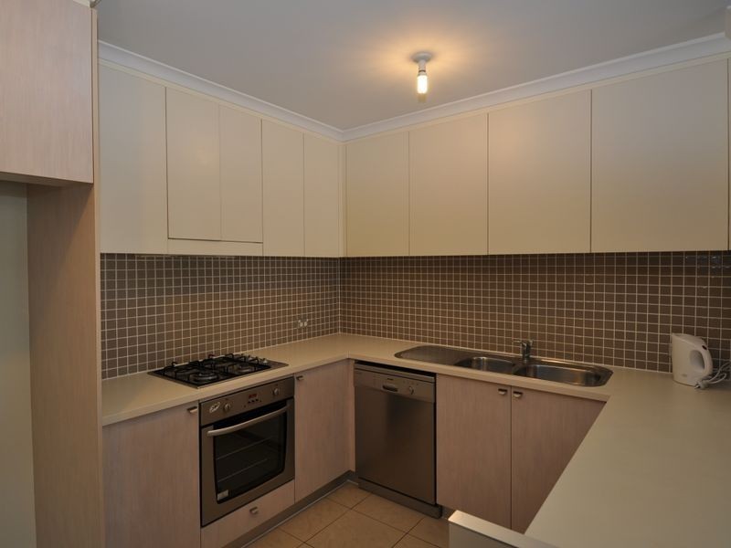 341/80 John Whiteway Drive, Gosford NSW 2250