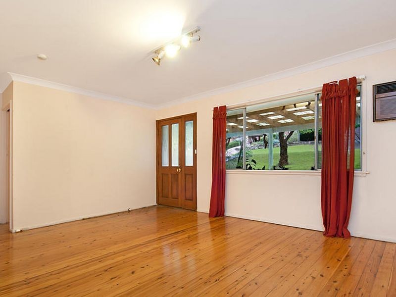 13 Courtney Place, Lisarow NSW 2250
