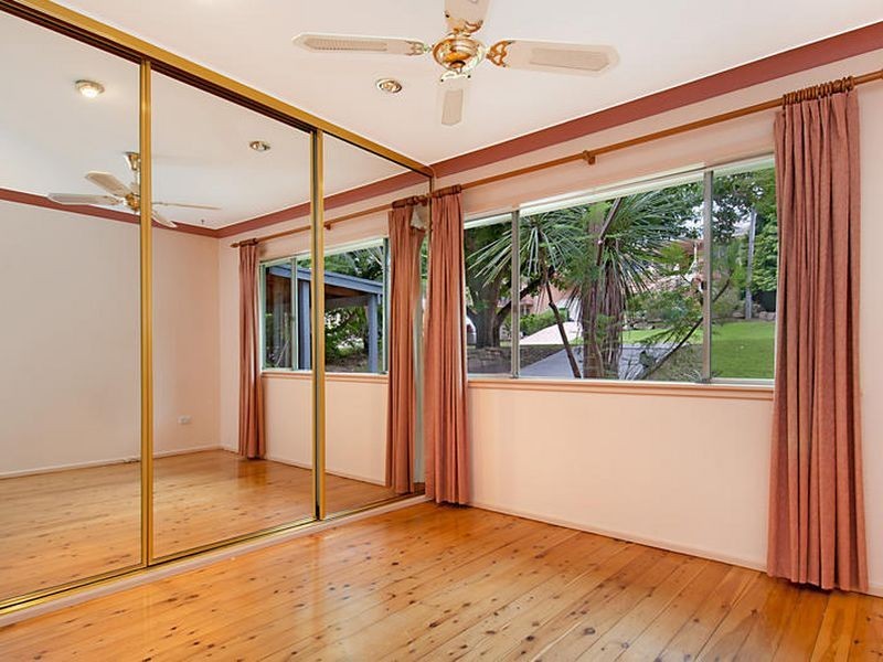 13 Courtney Place, Lisarow NSW 2250