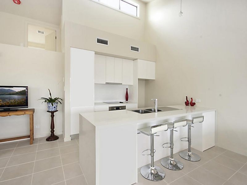 4/5 White Street, East Gosford NSW 2250