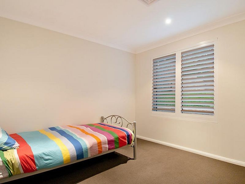 3 Apple Tree Crescent, Wyoming NSW 2250