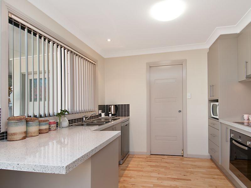 2/44 York Street, East Gosford NSW 2250