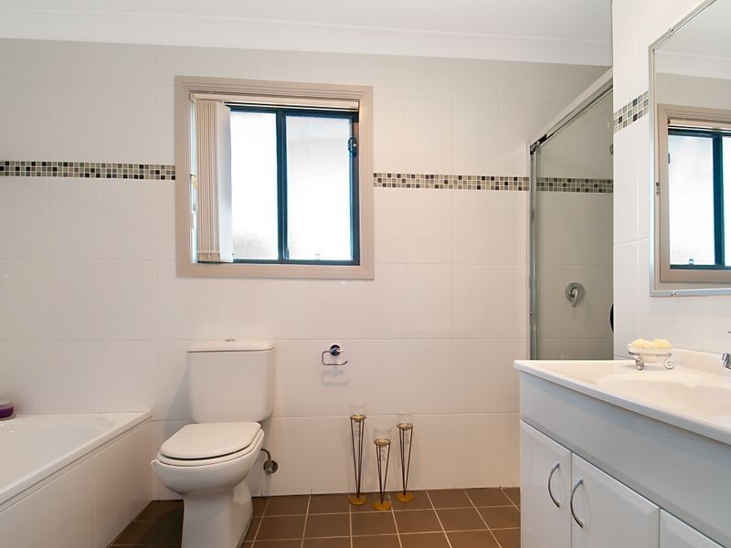 2/44 York Street, East Gosford NSW 2250