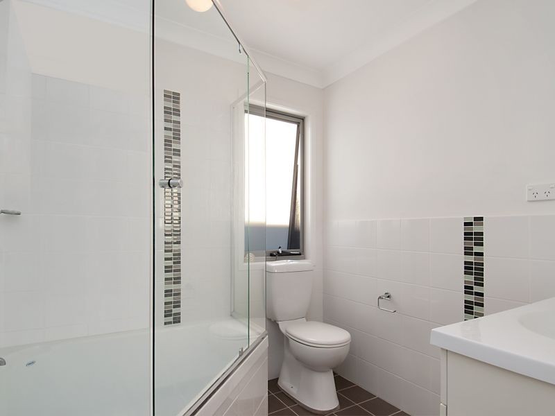 3/24-26 Pemell Street, Wyoming NSW 2250