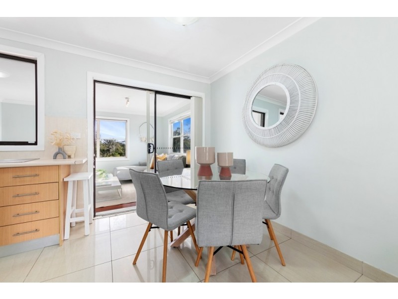 16 Holland Close, Springfield NSW 2250