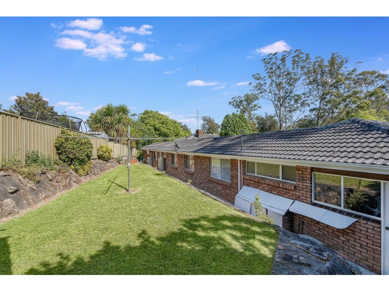 50 Chamberlain Road, Wyoming NSW 2250